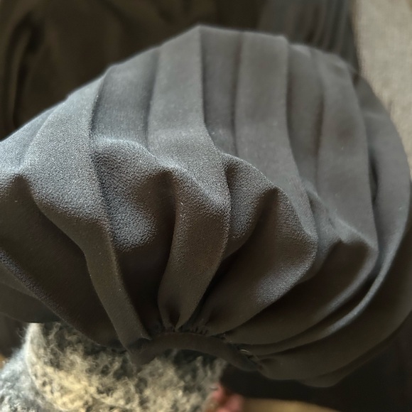 😍ASTR! pleated blk romper playsuit size med NWOT - Picture 4 of 6